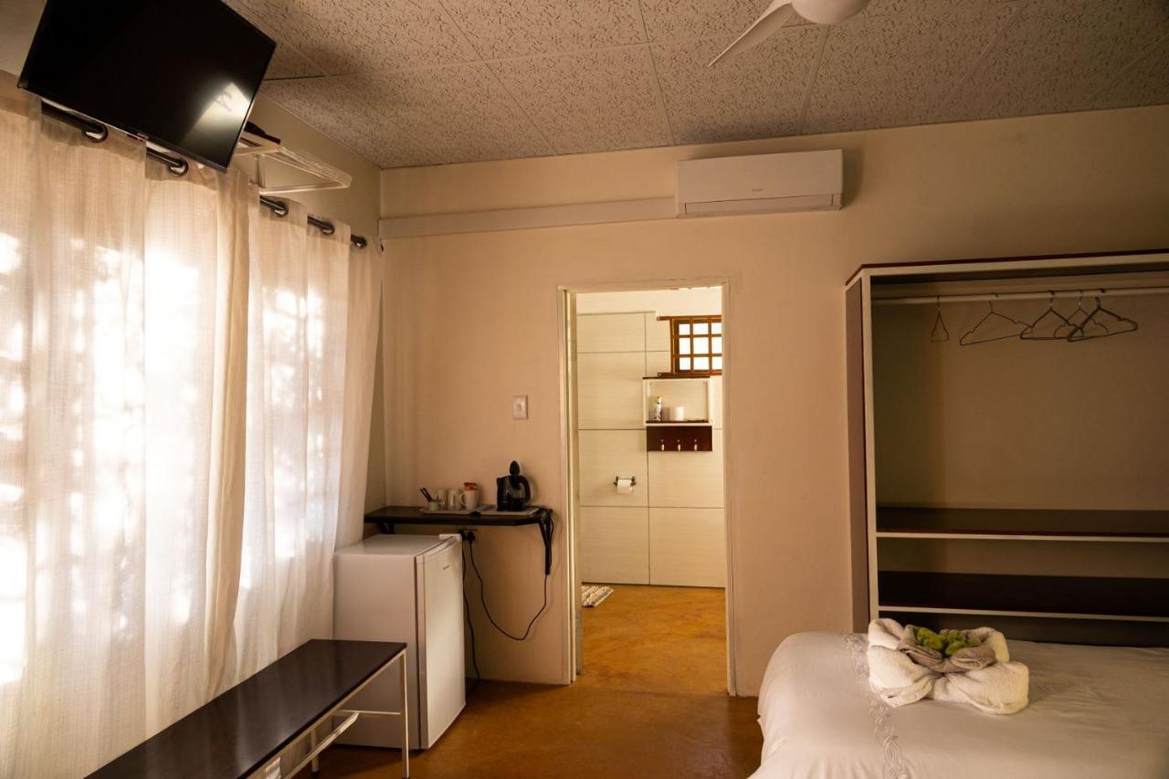 Olienhoff Guesthouse And Rest Camp Otavi Exteriér fotografie