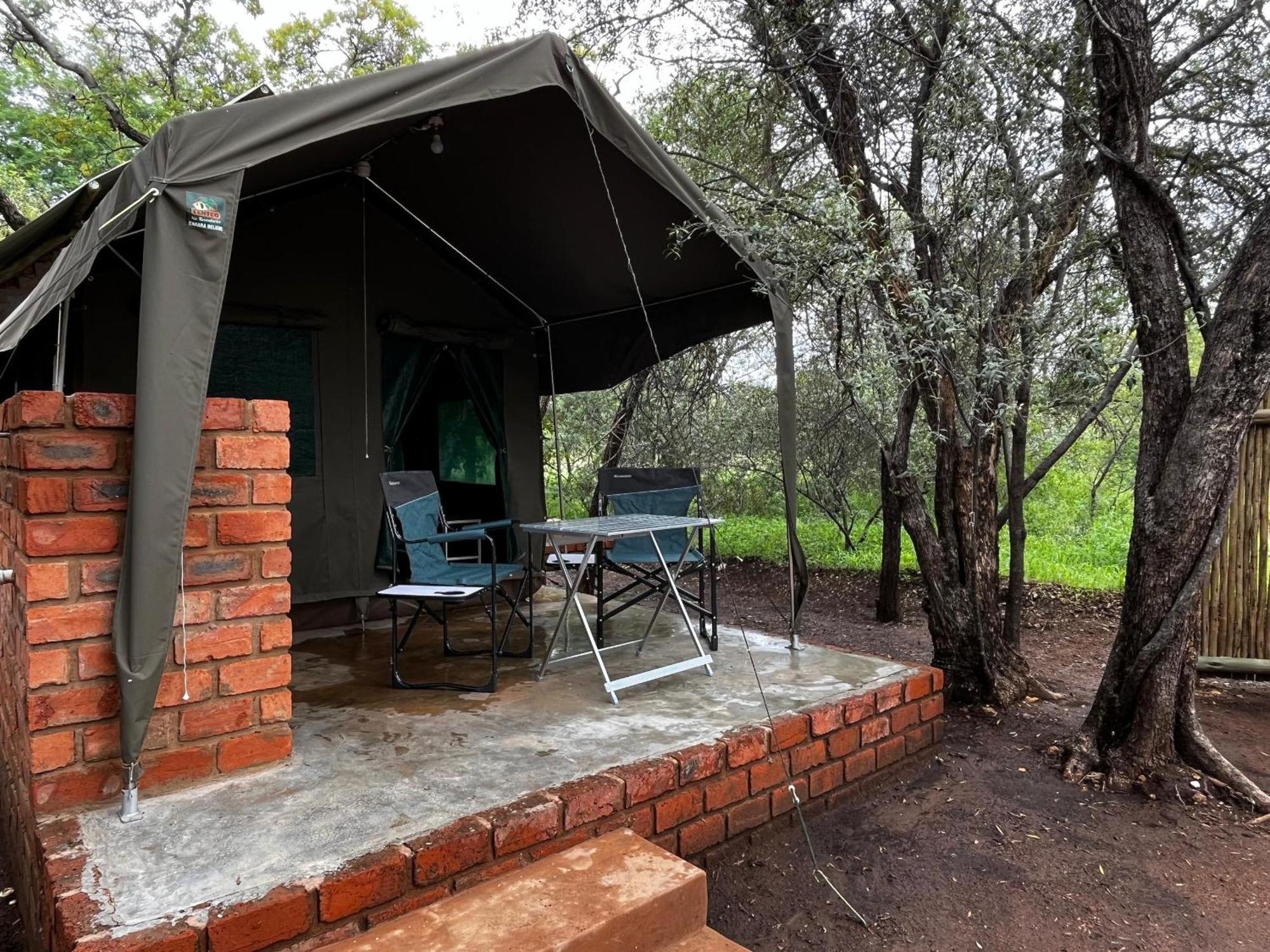 Olienhoff Guesthouse And Rest Camp Otavi Exteriér fotografie