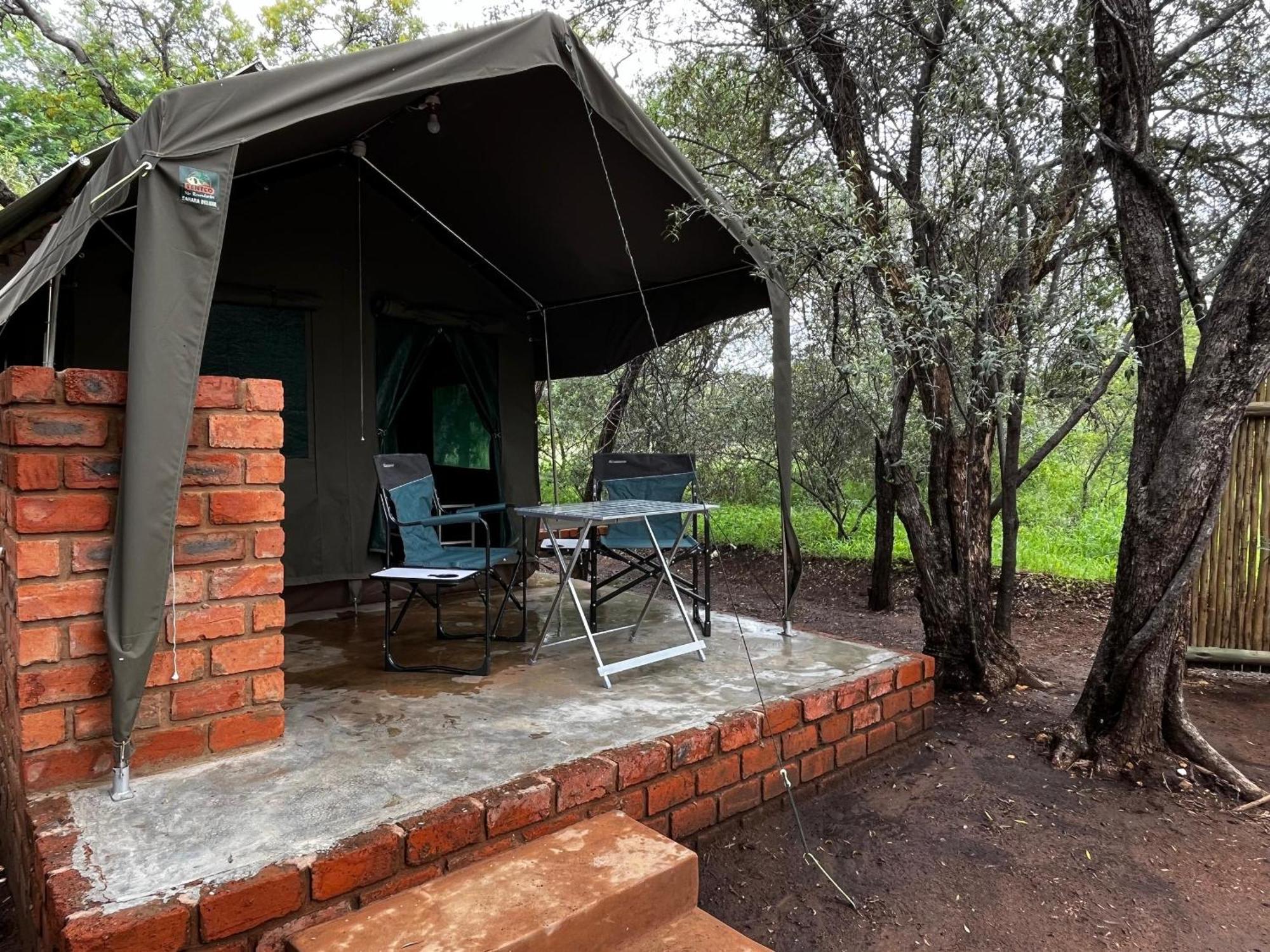 Olienhoff Guesthouse And Rest Camp Otavi Exteriér fotografie