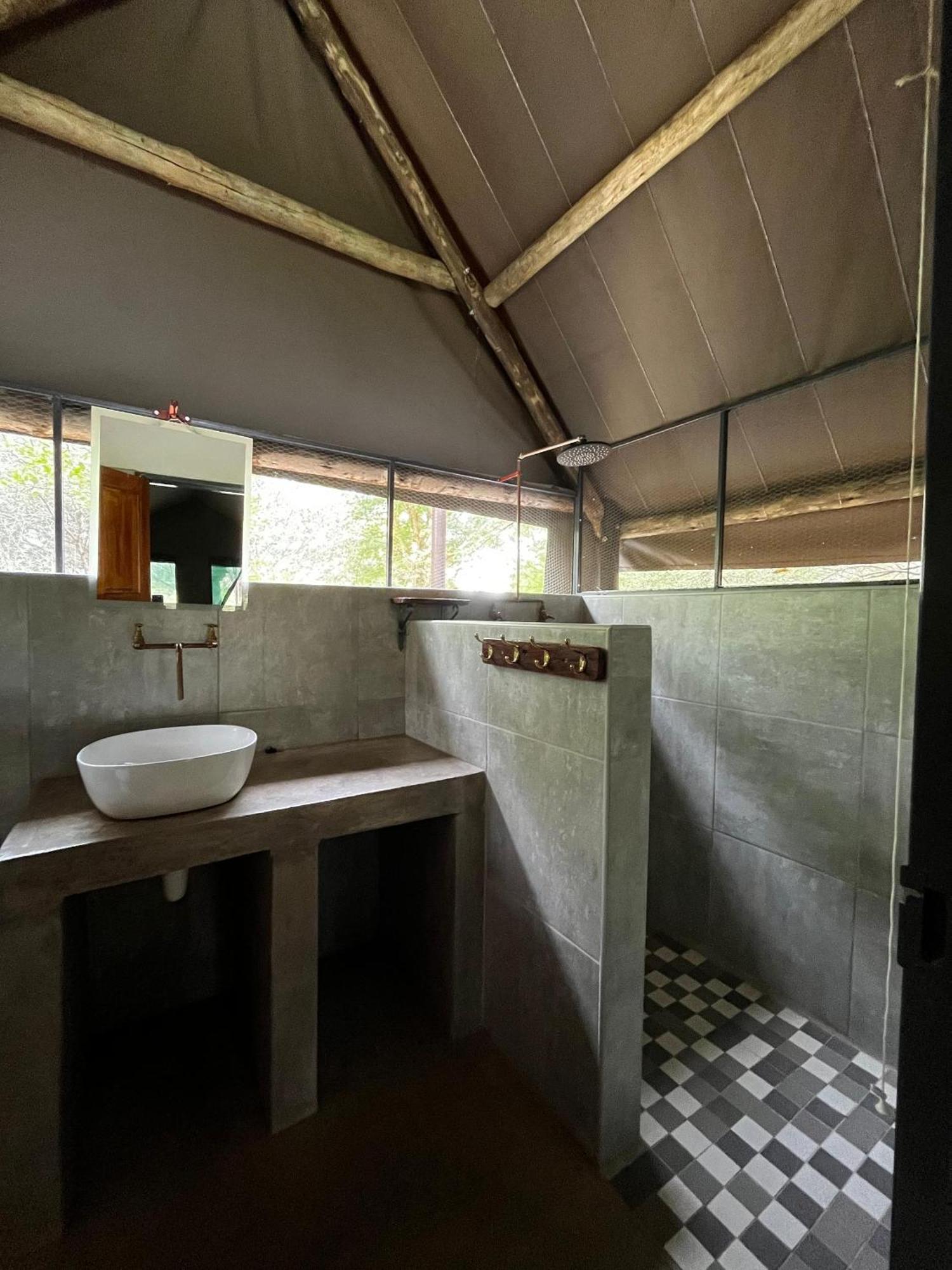 Olienhoff Guesthouse And Rest Camp Otavi Exteriér fotografie