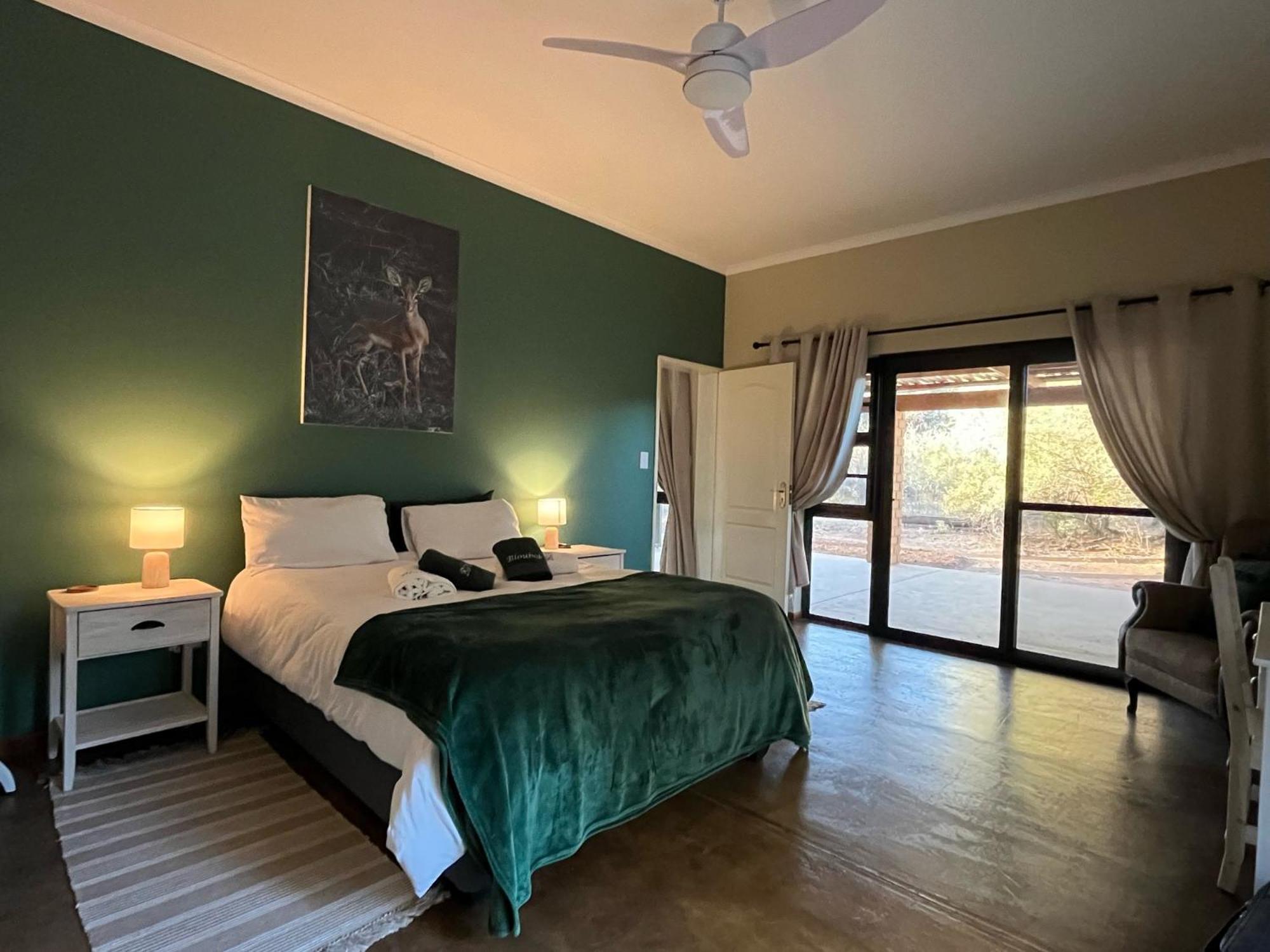 Olienhoff Guesthouse And Rest Camp Otavi Exteriér fotografie