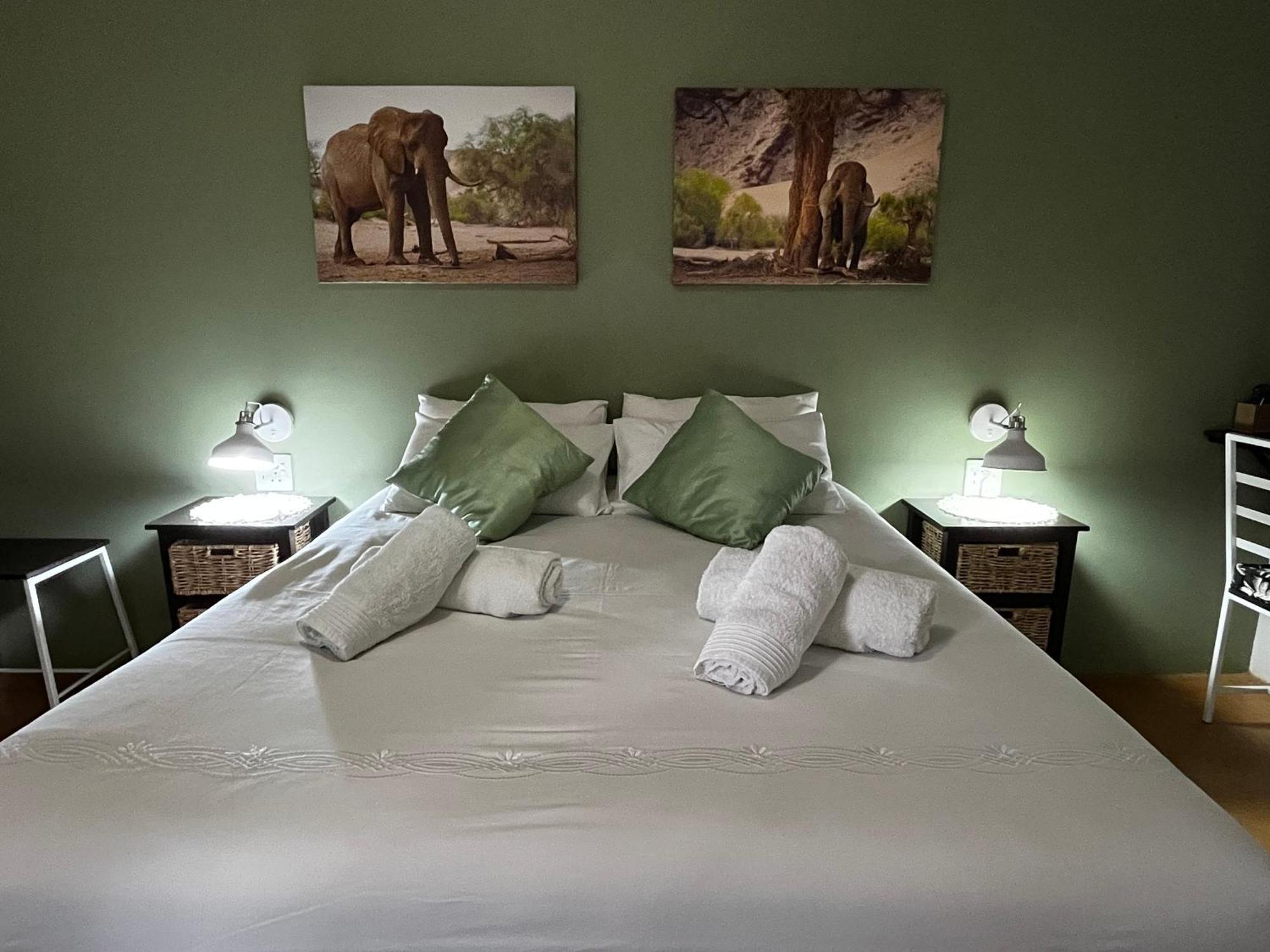 Olienhoff Guesthouse And Rest Camp Otavi Exteriér fotografie